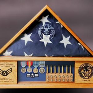 5x9 Cherry Flag Box with 21 shells, medals and engravings 5x9 Cherry Flag Box with 21 shells, medals and engravings